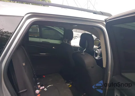 2019 Dodge Journey Se z USA, uszkodzony, nr VIN 3C4PDCBB9KT804614